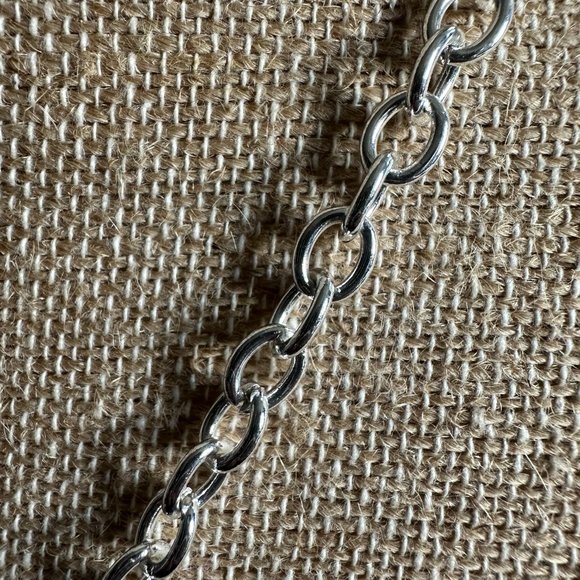 Origami Owl® Silver Over-the-Heart-Chain 30" to 18" - NWT - Picture 5 of 8